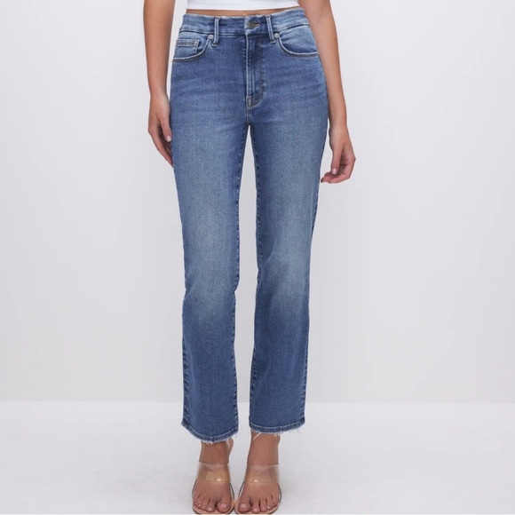 Good American Always Fit Good Legs Straight Jeans